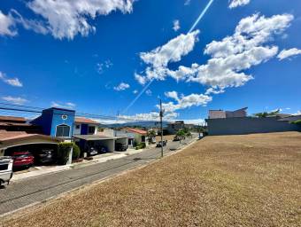 Venta lote plano en condominio con amenidades, listo para construir #26-1740 GS