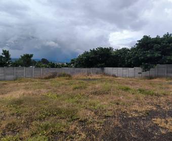 Commercial lot for sale in San Juan de Tibás. Bank-owned property