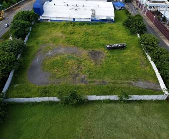 Lote comercial en venta en San Juan de Tibás. Bien adjudicado bancario