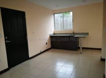 Se vende apartamento en La Trinidad de Moravia #26-2144