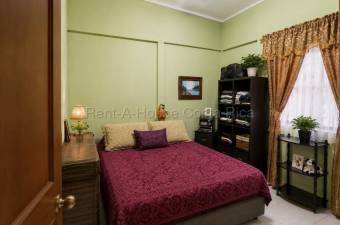 Venta de Casa en Paraíso de Cartago. RAH 26-2158 INVERSIÓN