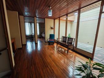 MLS-26-2170 LS VENTA CASA ALAJUELA CENTRO CONTACTENOS AL # 86127562