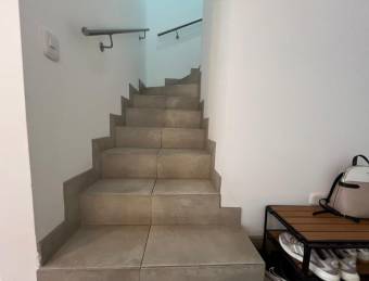 Se vende casa en San Antonio Escazú 26-706