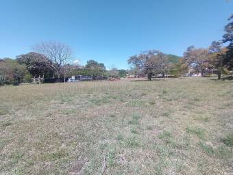 Se vende lote en La Guacima Alajuela 26-1858