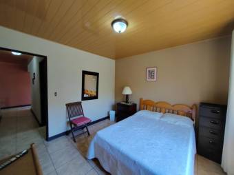 MLS-24-1136 LS VENTA CASA TURRUCARES ALAJUELA CONTACTENOS AL # 86127562