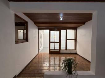MLS-26-563 LS VENTA CASA GRANADILLA CURRIDABAT CONTACTENOS AL # 86127562