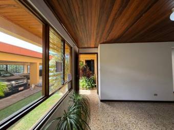 MLS-26-563 LS VENTA CASA GRANADILLA CURRIDABAT CONTACTENOS AL # 86127562