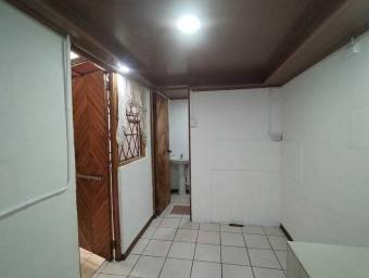 Venta de Casa Esquinera en Hatillo-San José. 