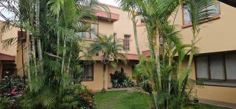 Venta de Casa en Granadilla de Curridabat. RAH 26-563