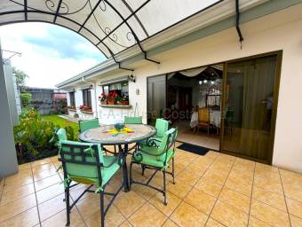 Venta de Casa de Lujo en ALTAMONTE-Curridabat. Venta de Casa de Lujo en ALTAMONTE-Curridabat.