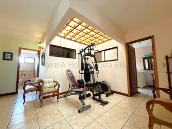 Venta de Casa de Lujo en ALTAMONTE-Curridabat. Venta de Casa de Lujo en ALTAMONTE-Curridabat.