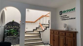 Complejo de oficinas en venta cerca de la Embajada de Estados Unidos #26-2131 GS Complejo de oficinas en venta cerca de la Embajada de Estados Unidos #26-2131 GS