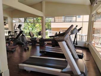 Venta de exclusivo apartamento ubicado en elegante zona de San Rafael de Eascazu 26-2188