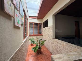 Venta de Casa en Desamparados-San Juan de Dios. RAH 26-1802