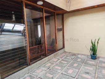 Venta de Hotel en El Centro de Alajuela. RAH 26-2170
