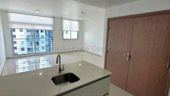Se alquila apartamento en Cinco Esquinas Tibás 26-2149