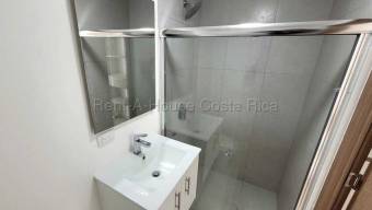 Se alquila apartamento en Cinco Esquinas Tibás 26-2149