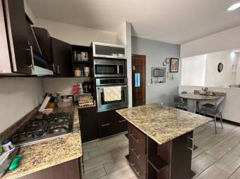 Venta de Casa en Montes de Oca-San Rafael.