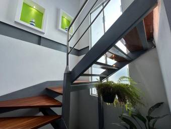 Venta de Casa en Montes de Oca-San Rafael.