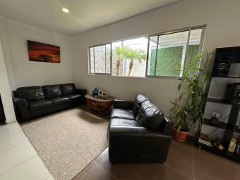 Venta de Casa en Montes de Oca-San Rafael.