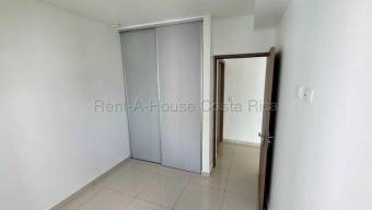 Alquiler apartamento moderno con amenidades y parqueo techado #26-2149 GS