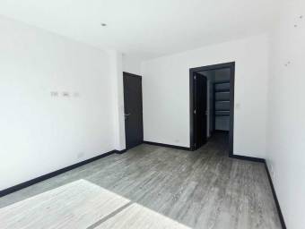 Se vende apartamento en Granadilla Curridabat 26-664 Se vende apartamento en Granadilla Curridabat 26-664
