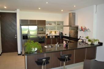 Alquiler de Apartamento en Santa Ana. RAH 26-2123