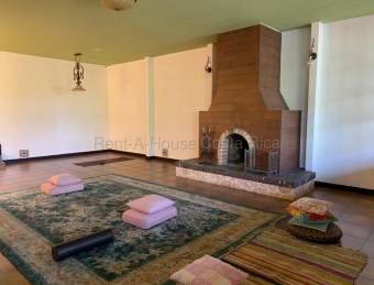 Hotel holístico en venta con casa independiente y espacios para bienestar integral #26-2007 GS, $ 1,500,000, 6, San José, Escazú