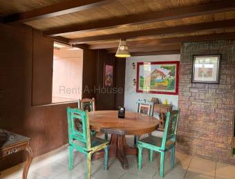 Hotel holístico en venta con casa independiente y espacios para bienestar integral #26-2007 GS, $ 1,500,000, 6, San José, Escazú