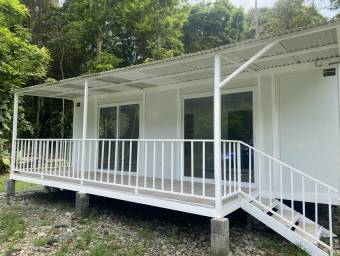Venta de Casa de Playa y Montaña en Talamanca-Sixaola, Limón. RAH 26-634