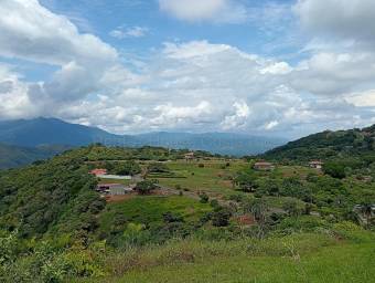 Venta de Lote en Hacienda Vieja-Orotina. RAH 26-2185