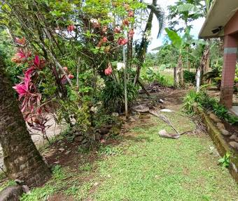 Ganga enorme casa en dos plantas Ganga enorme casa en dos plantas
