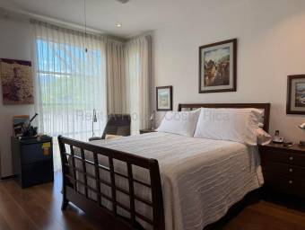 Alquiler Apartamento amplio con terraza privada y 3 baños #26-2132 GS Alquiler Apartamento amplio con terraza privada y 3 baños #26-2132 GS