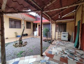 Casa en venta en el centro de San Antonio de Coronado #25-1100 GS