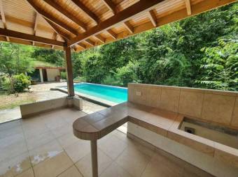 Venta de Propiedad en Jacó, Puntarenas. RAH 26-304
