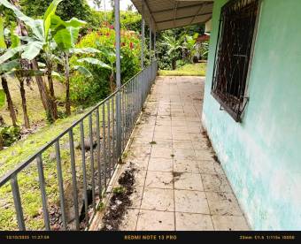 Ganga amplio terreno con casa a remodelar