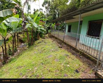 Ganga amplio terreno con casa a remodelar