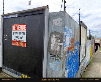 Lote Comercial con excelente ubicación