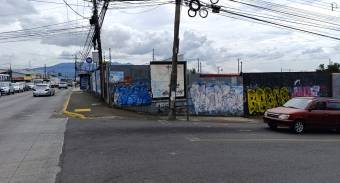 Lote Comercial con excelente ubicación