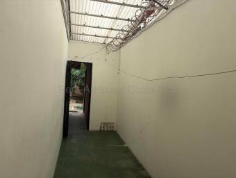 Se alquila casa con uso de suelo mixto en Hospital San José 26-2212 Se alquila casa con uso de suelo mixto en Hospital San José 26-2212