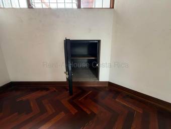 Se alquila casa con uso de suelo mixto en Hospital San José 26-2212 Se alquila casa con uso de suelo mixto en Hospital San José 26-2212