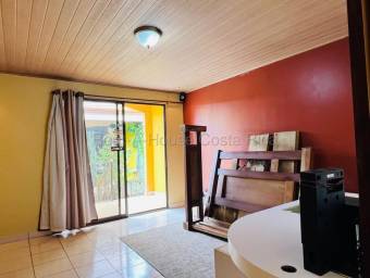 Venta de Casa  APTO en San Isidro de Heredia. RAH 26-2204