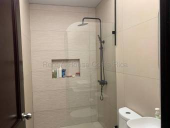 Venta de Casa en Bello Horizonte, Escazú. RAH 26-2166