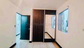 Apartamento en venta en condominio con piscina y seguridad en San Sebastián #26-2055 GS