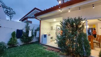 Venta de Casa en Mora-Colón. RAH 26-2213