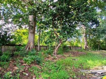 Venta de Lote en Santa Cruz-27 de Abril. RAH 26-2208 Venta de Lote en Santa Cruz-27 de Abril. RAH 26-2208