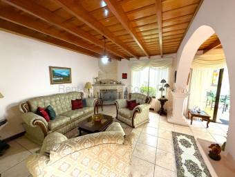 Casa de lujo de un nivel en venta en Altamonte, Curridabat #26-2159 GS Casa de lujo de un nivel en venta en Altamonte, Curridabat #26-2159 GS