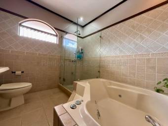 Venta de Casa en La Unión-San Juan, Cartago. RAH 26-2220