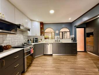 Venta de Casa en La Unión-San Juan, Cartago. RAH 26-2220
