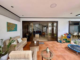 Venta de Casa en La Unión-San Juan, Cartago. RAH 26-2220